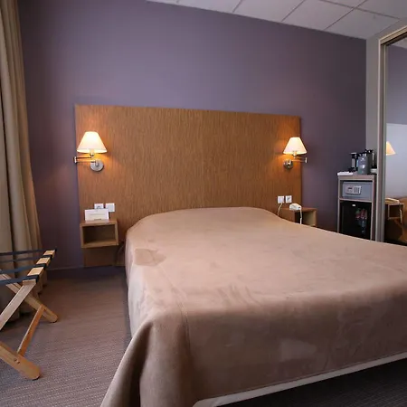 Cap En Aveyron Hotel 2*