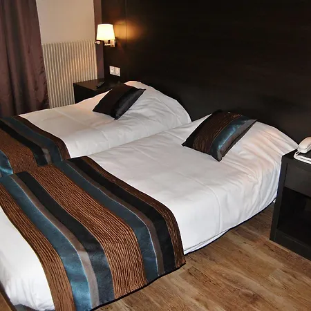 Cap En Aveyron Hotel 2*